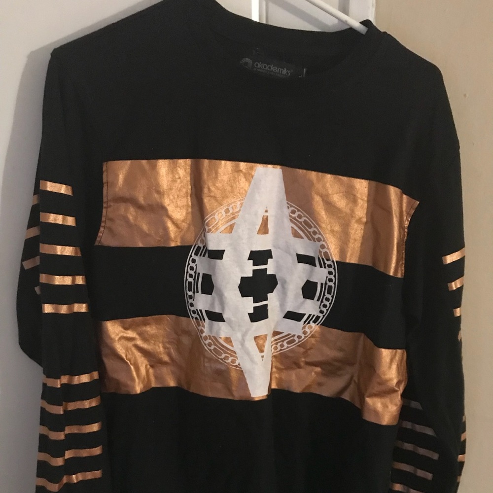 Men’s long sleeve shirt